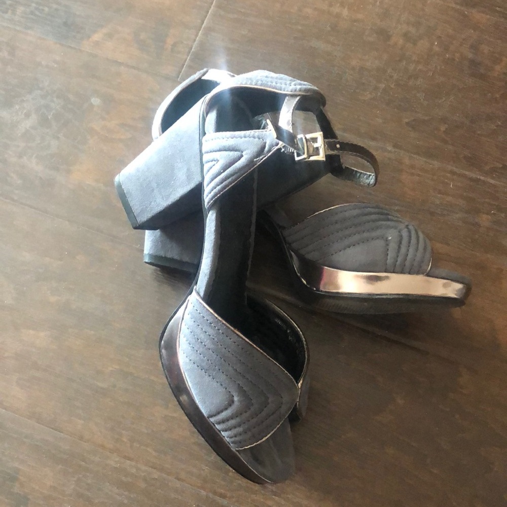 Urban Outfitters Sandals